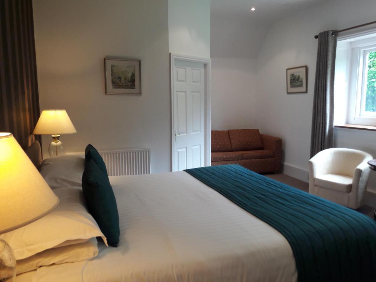 Bron Eifion Hotel